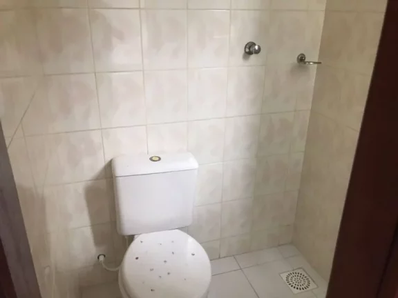 Imagem Apartamento térreo, sem escada para venda por 300K no Riviera- Macaé