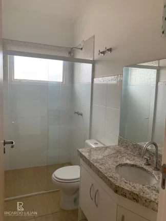 Imagem "Seu Novo Lar em Bom Jesus dos Perdões: Casa de condominio com 3 Quartos e Jardim de Inverno!"