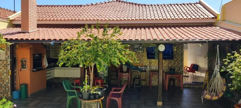 Imagem Casa para Venda em Araçatuba, Jardim Paulista, 2 dormitórios, 2 banheiros, 2 vagas