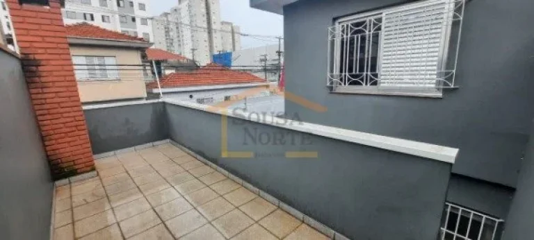 Imagem Sobrado com 112m², composto por 2 dormitórios, sala para dois ambientes, cozinha com area de servi...