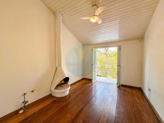 Imagem Casa em Condomínio a Venda no bairro Granja Viana - Carapicuíba, SP