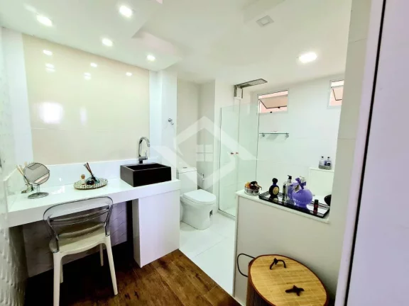 Imagem Mansão à Venda em Pendotiba Niterói com 4 Quartos