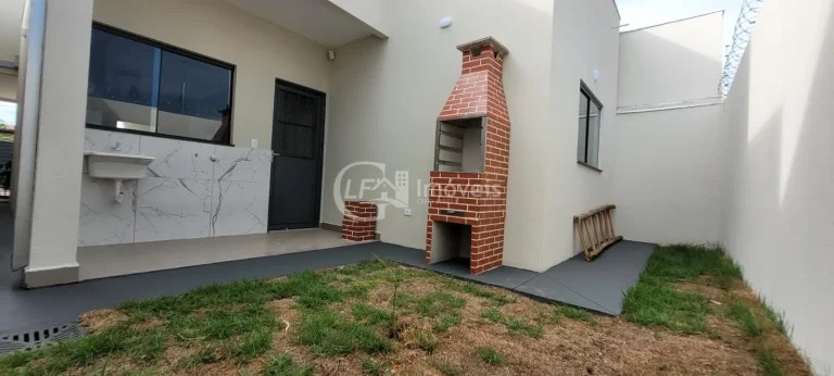 Imagem Imperdível oportunidade: Casa à venda em Campo Grande-MS, bairro São Francisco, 3 quartos, 1 suíte, 1 vaga de garagem!