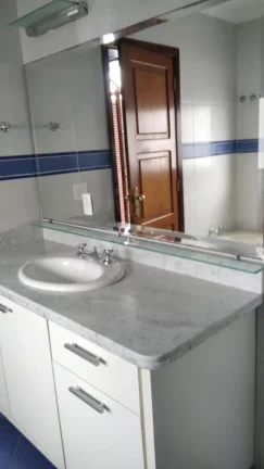 Imagem Casa no Res. Melville - 600m²