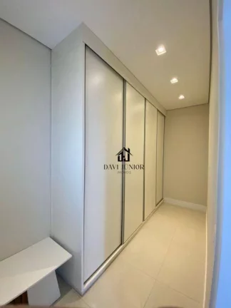 Imagem Casa com 3 dormitórios sendo 2 suites à venda, 377 m² por R$ 2.200.000 - Condomínio Village da Serra - Araçoiaba da Serra/SP