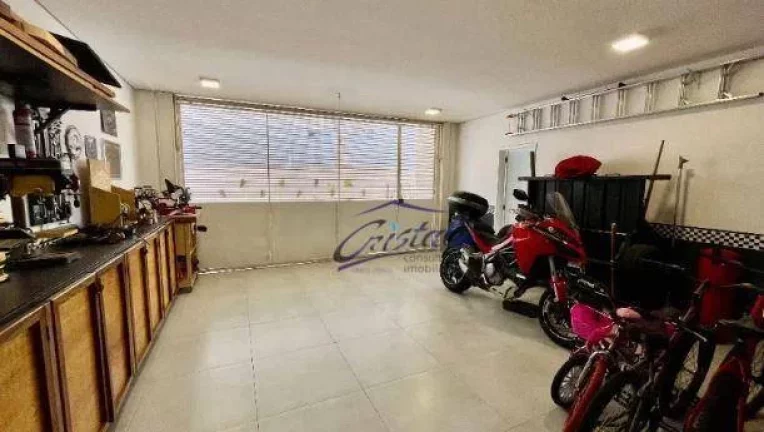 Imagem Casa com 4 quartos (2 suítes) à venda, 381 m² por R$ 3.350.000 - Granja Viana - Jardim do Golf I - Jandira/SP