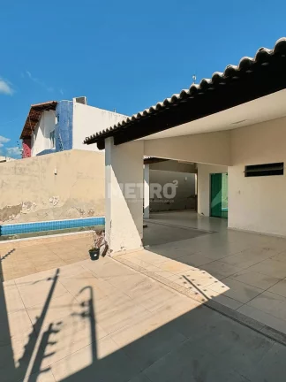 Imagem Aluguel de Casa no São José, com 3 4, sendo 01 suíte com closet, piscina