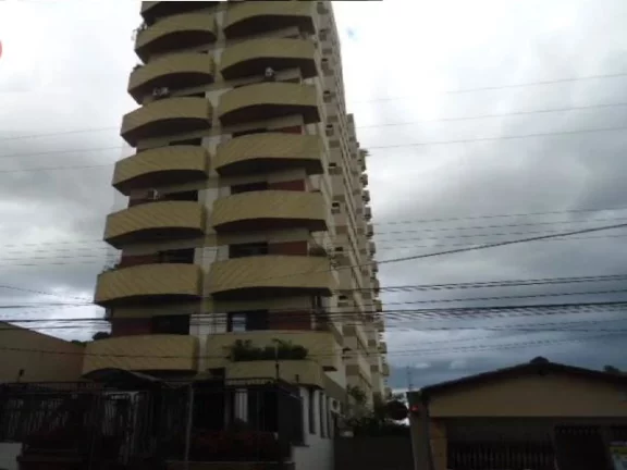 Imagem Apto com 122 m2 em. ótima localização, contendo 3 quartos com armários, sendo 1 suíte com box b...