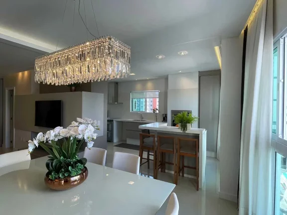 Imagem Apartamento diferenciado com 3 suítes com closet e 2 vagas em Balneário Camboriú/SC