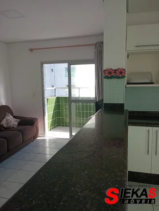 Imagem Apartamento para venda ou locação no Caiçara, Praia Grande-SP: 2 quartos, 1 suíte, 1 sala, 2 banheiros, 1 vaga e 90m². Venha conferir!