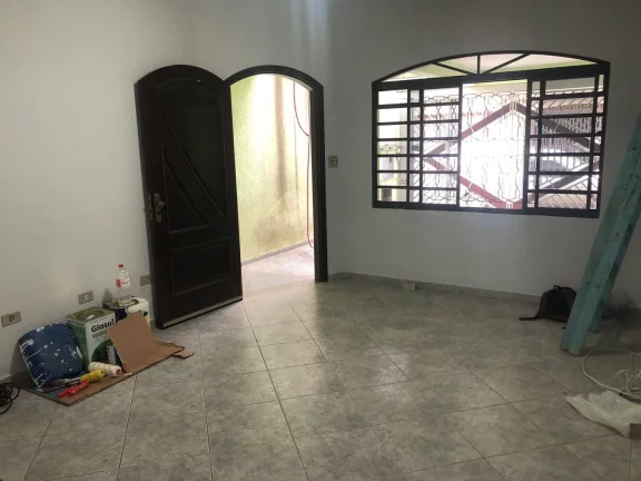 Imagem Sobrado com 3 dormitórios para alugar, 180 m² por R$ 2.500/mês - Parque Marajoara - Santo André/SP