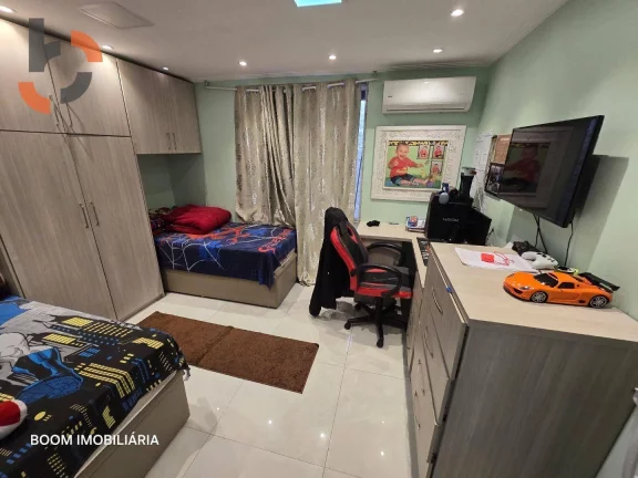 Imagem Casa com 2 dormitórios à venda, 270 m² por R$ 750.000,00 - Califórnia - Nova Iguaçu/RJ