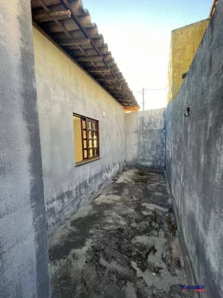 Imagem VENDO CASA EM CONDOMINIO
