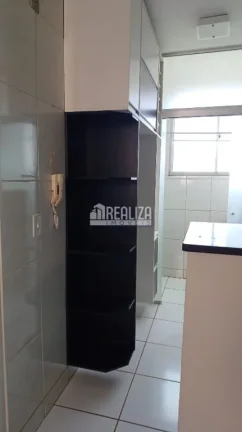 Imagem Apartamento com móveis planejados e cozinha equipada no Condomínio Spazo Up Life com 3 quartos, sendo 1 suíte