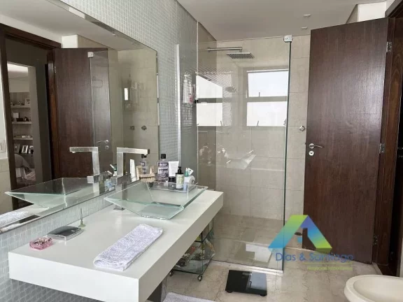 Imagem Apartamento com 5 dormitórios, 6 banheiros e 6 vagas à venda, 374 m² por R$ 3.900.000 - Jardim Vila Mariana - São Paulo/SP