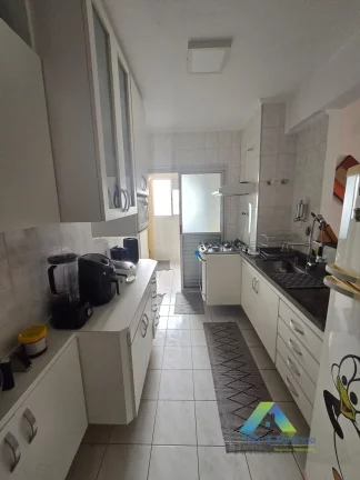 Imagem Lindo apartamento com 143m² de área total 2 vagas de garagem coberta em localização privilegiada na Vila Gumercindo.
