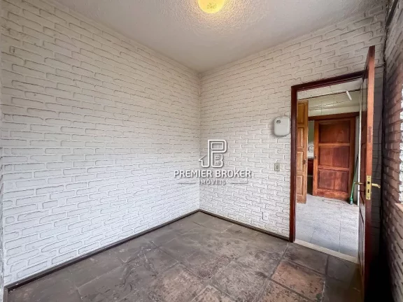 Imagem Casa à venda, 387 m² por R$ 1.350.000,00 - Albuquerque - Teresópolis/RJ