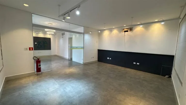 Foto do imóvel: COMERCIAL COM 50 m² - FORTE - PRAIA GRANDE SP