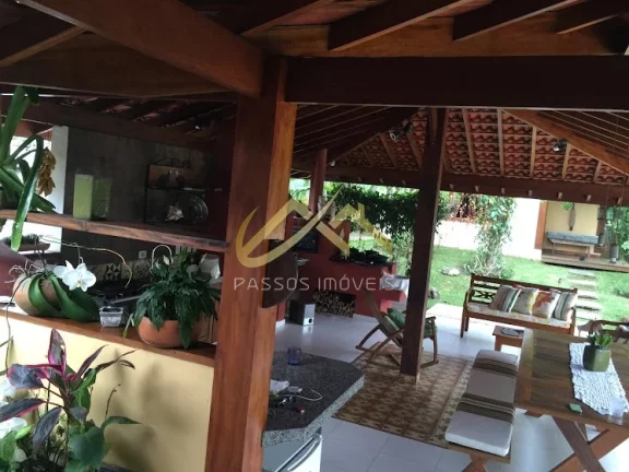 Imagem LINDA CASA EM CONDOMINIO FECHADO, MUITAS VEGETAÇÕES E UM ESPAÇO ENCANTADO