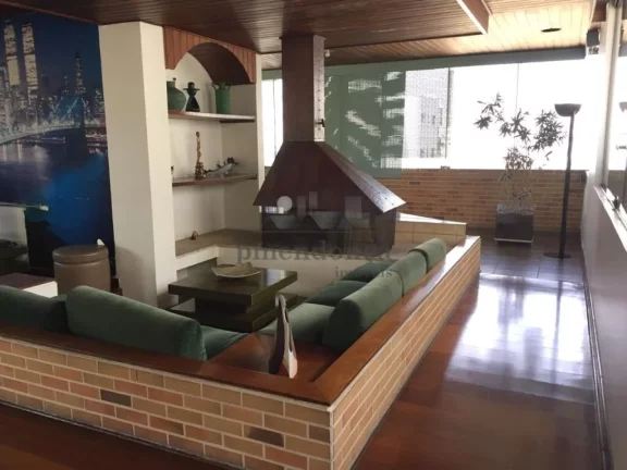 Imagem Cobertura Duplex na Rua Maranhão com 4 suítes e 4 vagas, 779 m2