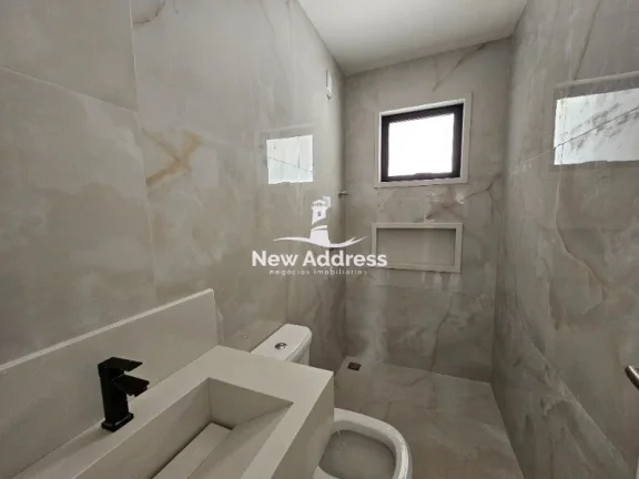 Imagem Casa duplex com 3 suítes à venda em Colina de Laranjeiras - Serra
