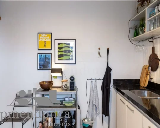 Imagem Lindo apartamento em Pinheiros, bem iluminado, aconchegante, sala ampla, integrada com a cozinha, po...