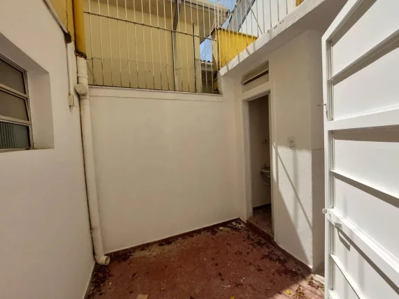 Imagem Sobrado amplo para locação, 155 m², 3 quartos - Vila Monumento