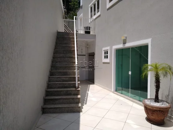 Imagem Excelente casa à venda em City América, São Paulo. Com área privativa de 501m², esta bela casa ...