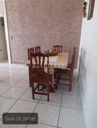 Imagem VENDA ou PERMUTA ÓTIMA CASA 200M² - 3 DORMITÓRIOS SENDO 1 SUÍTE -COZINHA/COPA -SALA DE ESTAR/JANTAR- VARANDA- QUINTAL- 3 VAGAS-JARDIM DO LAGO -JUNDIAÍ