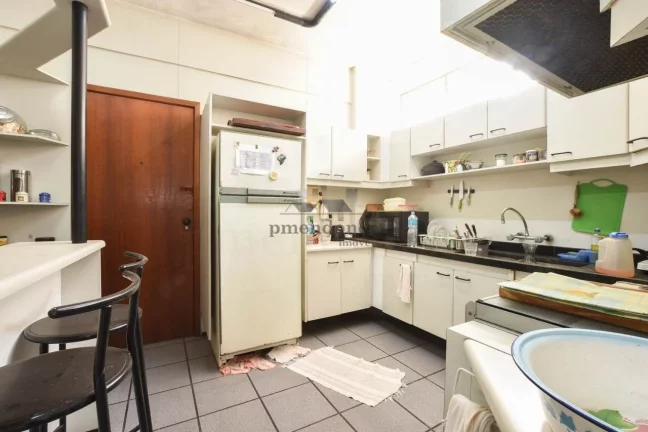 Imagem Apartamento à venda em Higienópolis com 3 quartos sendo 1 suite e 1 vaga, 169 m²