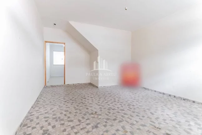 Imagem Casa com Terreno de 70m² e 101m²de área útil São 3 Dormitórios, 2 Banheiros, Sacada, 2 Vagas, Quintal no Bairro Casa Branca, Santo André
