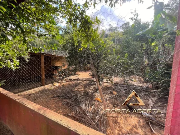 Imagem Chacara com casa 5 quartos, sendo 1 suíte - Cava Grande - COD 523