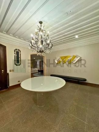 Imagem Imponente Residência de Alto Padrão no Morumbi: 5 Quartos, 5 Suítes, 6 Salas, 8 Banheiros, 10 Vagas de Garagem e 1.100m² de Área.