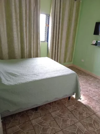 Imagem Chácara com 2 dormitórios à venda, 1000 m² por R$ 500.000,00 - Centro - Biritiba Mirim/SP