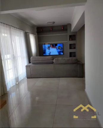 Imagem Casa de alto padrão à venda com 3 quartos (1 suíte) Laguna - Várzea Paulista/SP
