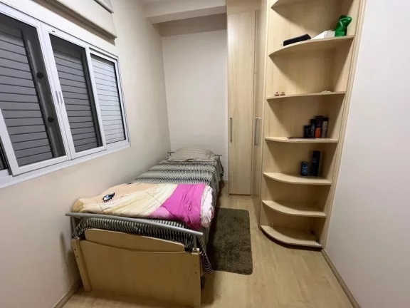 Imagem Sobrado à Venda no Jardim Têxtil - 160 m² - 3 Quartos - 1 Suíte - 4 Vagas de garagem