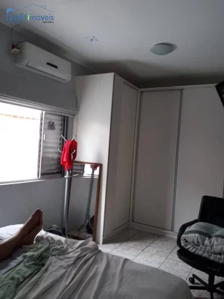 Imagem SOBRADO 3 DORMITÓRIOS COM SUÍTE À VENDA - BAIRRO TABOÃO - SBC