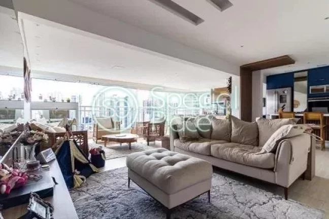 Lindo apartamento reformado em Santana. São 120m2 de área privativa. São duas suítes + escritór...