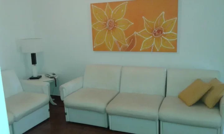 Imagem Flat com 2 dormitórios à venda, 65 m² - Pitangueiras - Guarujá/SP