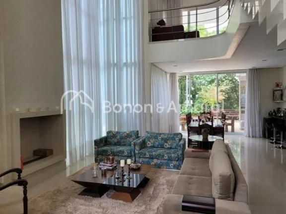 Imagem Casa a venda no Alphaville Dom Pedro.
Já pensou em morar em uma casa cinematográfica, com ar puro ...