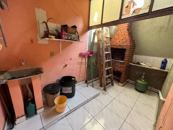 Imagem Apartamento à venda no Balneário Belmira Novaes em Peruíbe à 300m da praia