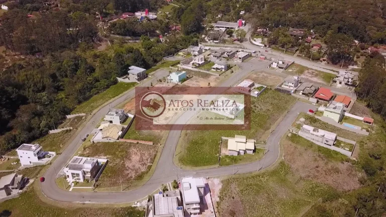 Imagem Compre Casa térrea em Cond. Fechado em Tijuco Preto - Cotia