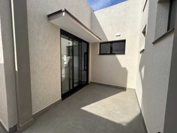Imagem Casa para Venda em Itanhaém, Cibratel I, 3 dormitórios, 1 suíte, 2 banheiros, 2 vagas