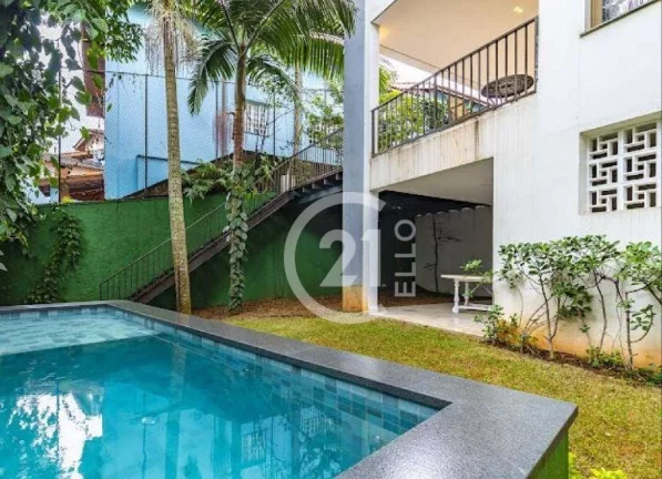 Imagem Casa em condomínio, 4 suítes, 690 m²