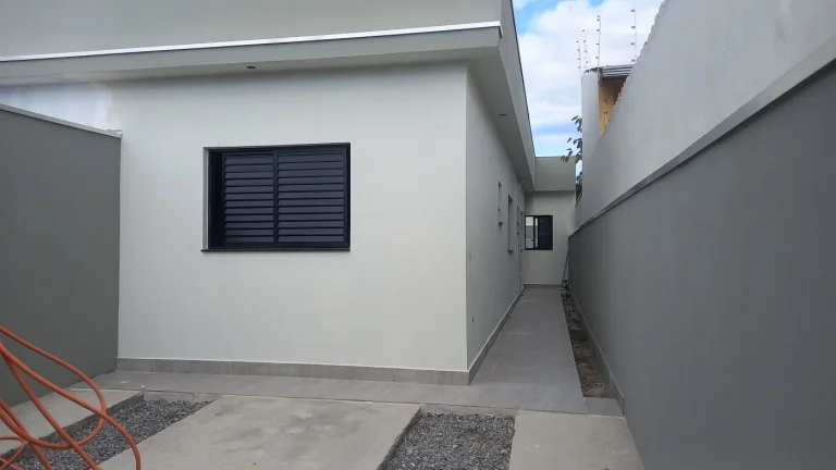 Imagem Casa para Venda em Itanhaém, Gaivota (Praia), 2 dormitórios, 1 suíte, 2 banheiros, 2 vagas
