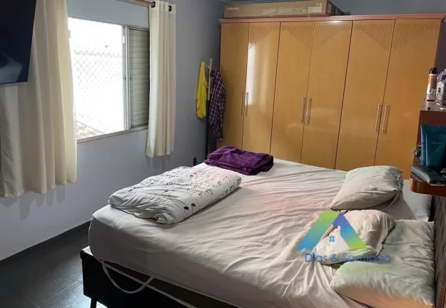 Imagem SANTO ANDRÉ Sobrado 280M², 3 dormitórios, 2 vagas, espaço gourmet, com ótima localização e valor !!!