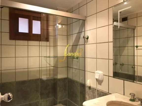 Imagem Apartamento frente Praça do FArol, vista eterna mar