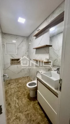 Imagem Casa Alto Padrão - 3 Suítes - Sambugaro