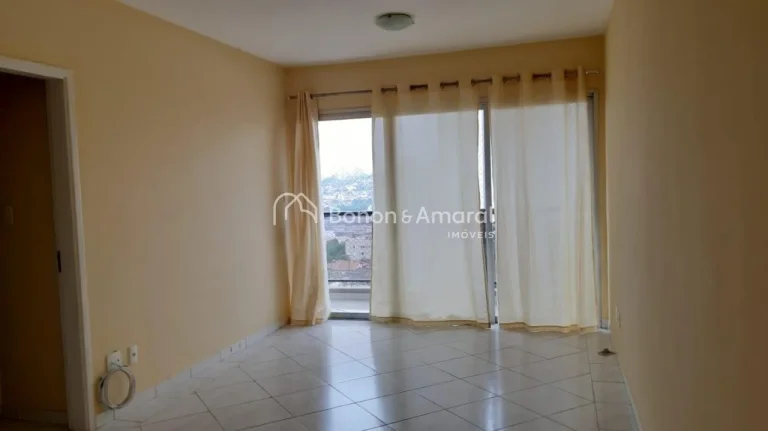 Imagem Apartamento espaçoso à venda em excelente localização. São 2 dormitórios com armários planeja...