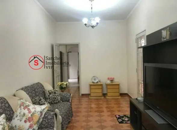 Imagem Oportunidade. Casa com 3 dormitórios para Venda - 220 m no Bairro Vila Canero / zona Leste, Fácil acesso a avenida Salim Farah Mafuf